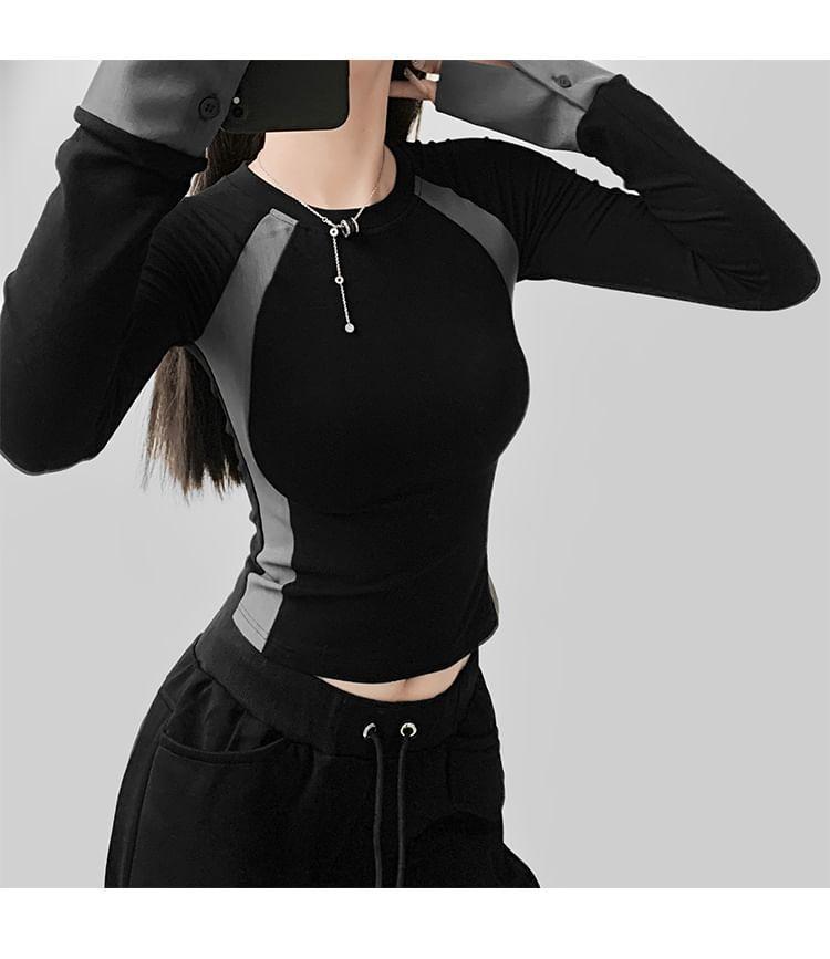 Long-Sleeve Crew Neck Striped Tee Product Image