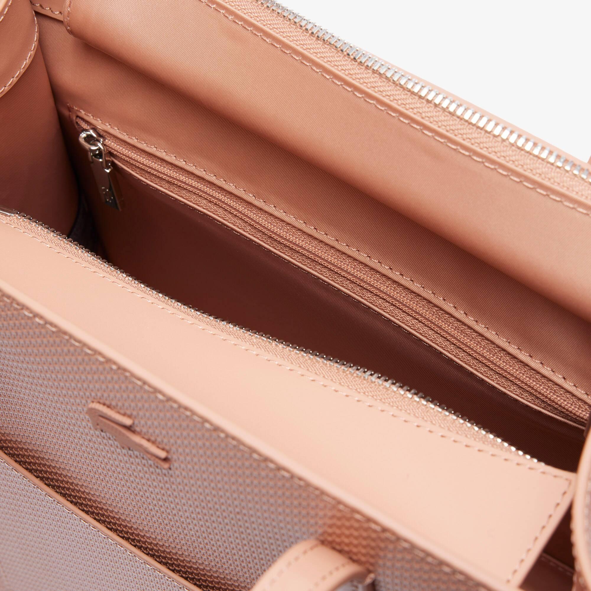 Small Chantaco Leather Purse Product Image