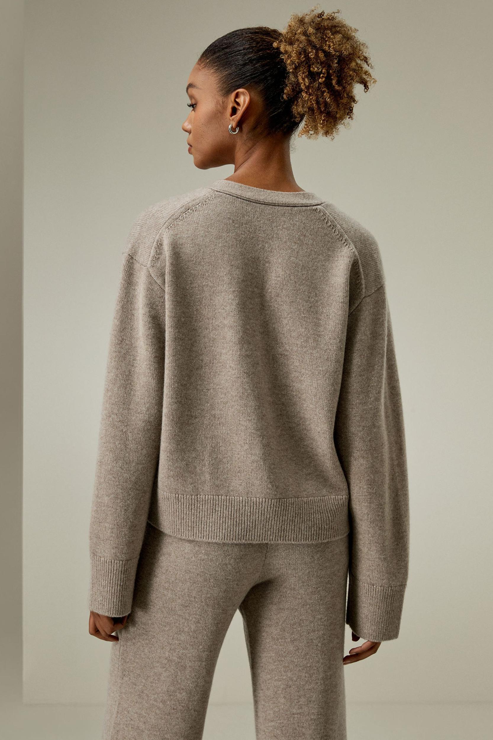 Cropped Wool-Cashmere Blend Cardigan Product Image