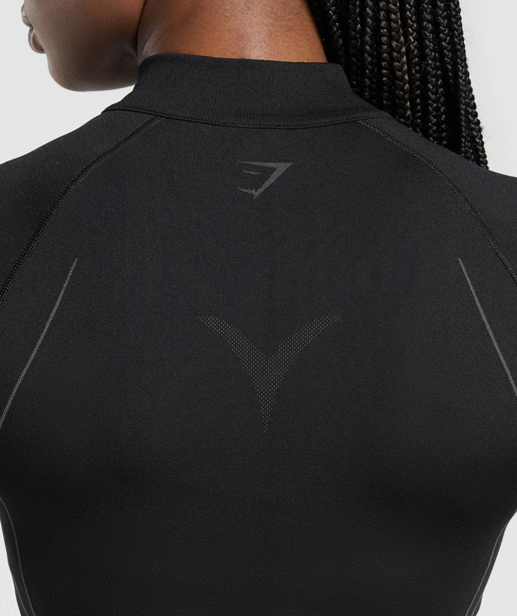 Apex Seamless 1/4 Zip Pullover Product Image