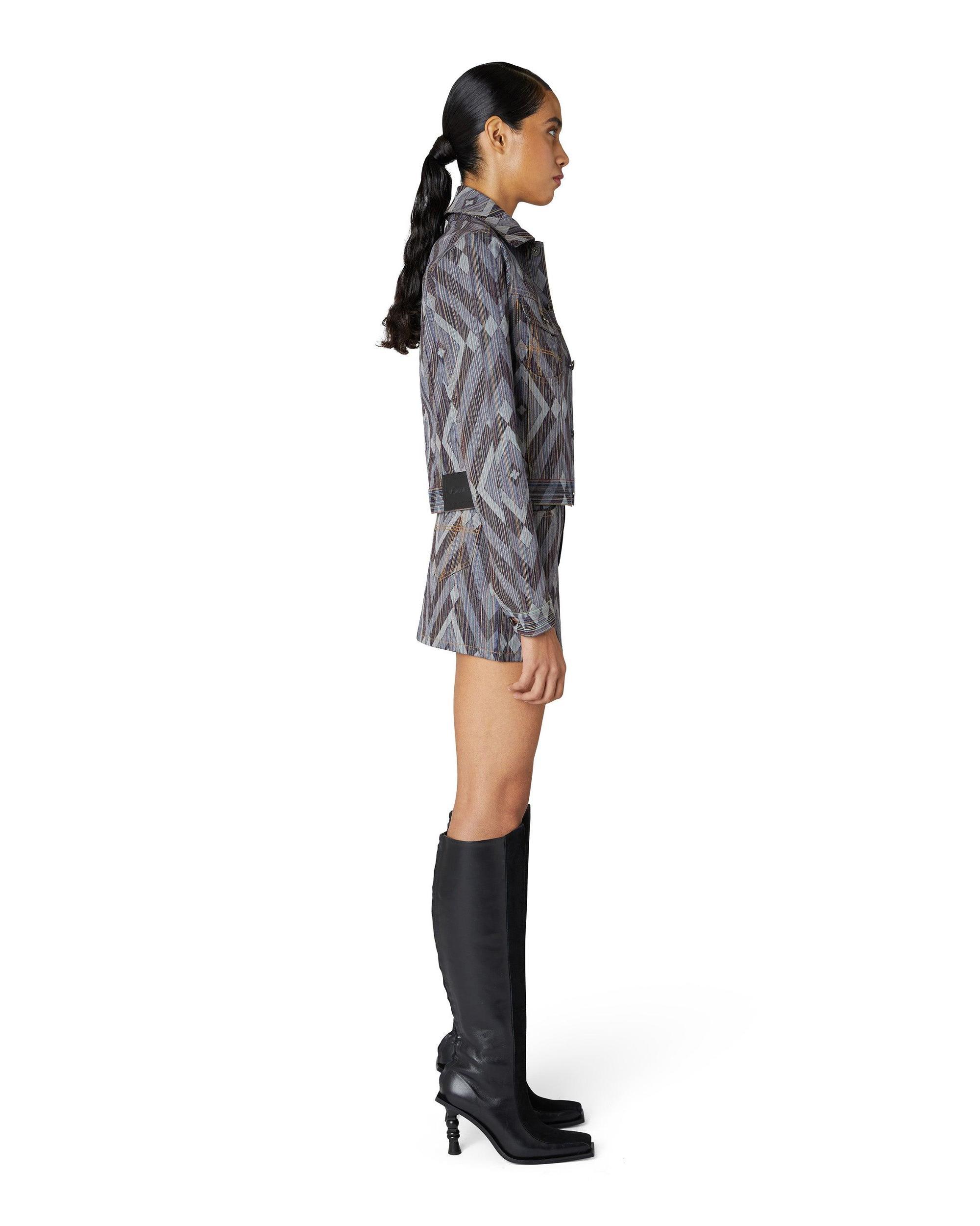 Signature Fitted Jacket Female Product Image