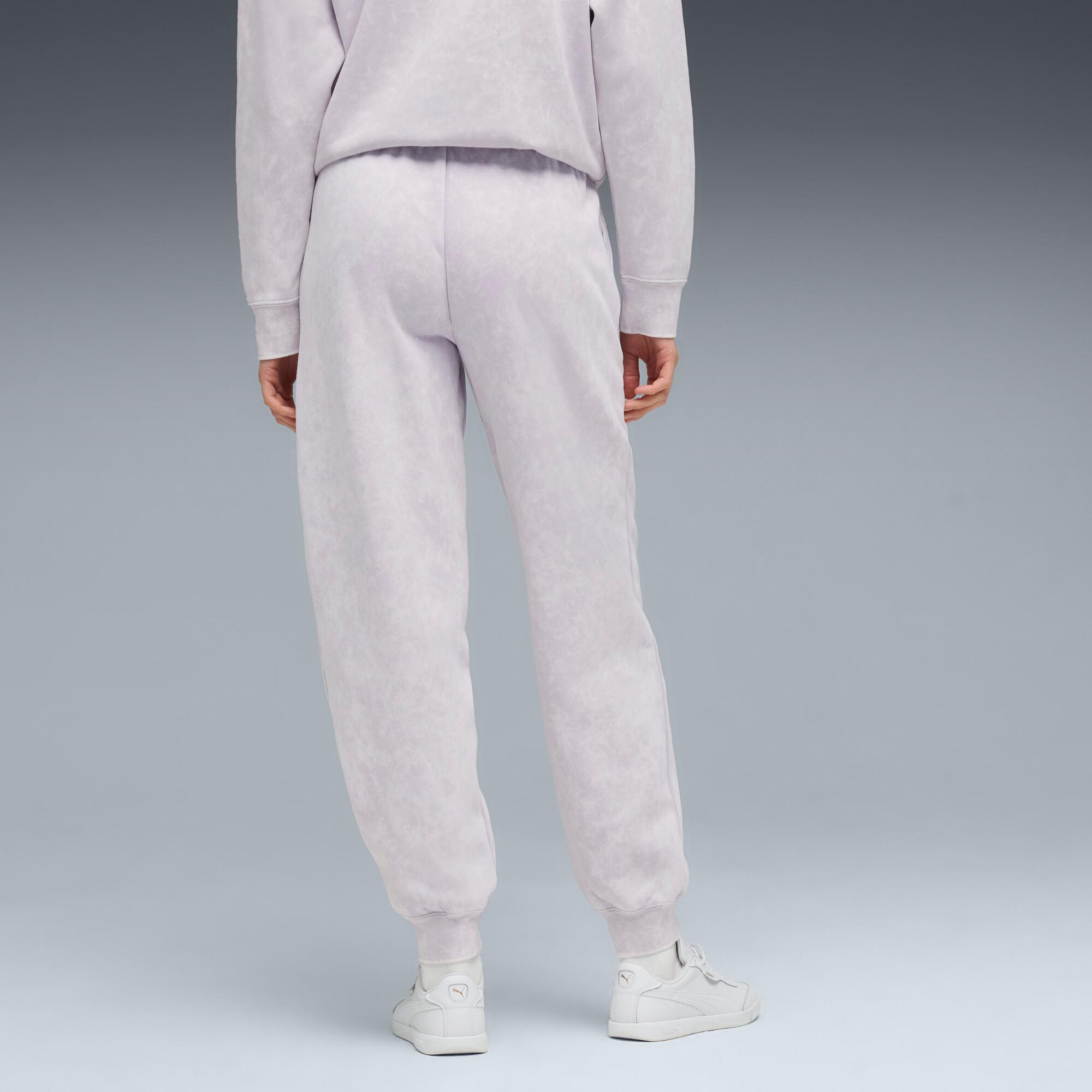 ESS ELEVATED Wash Sweatpants Women Product Image