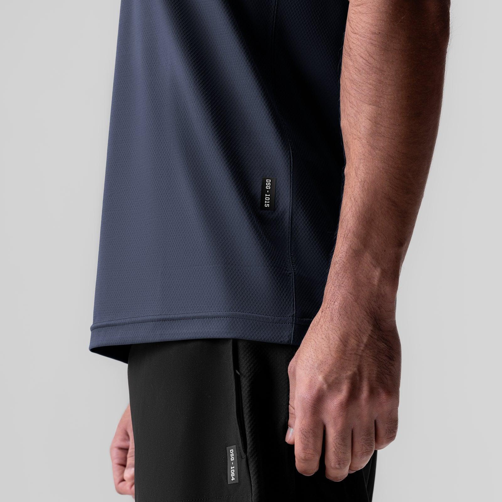 1015. AeroSilver® Essential Tee - Navy Product Image