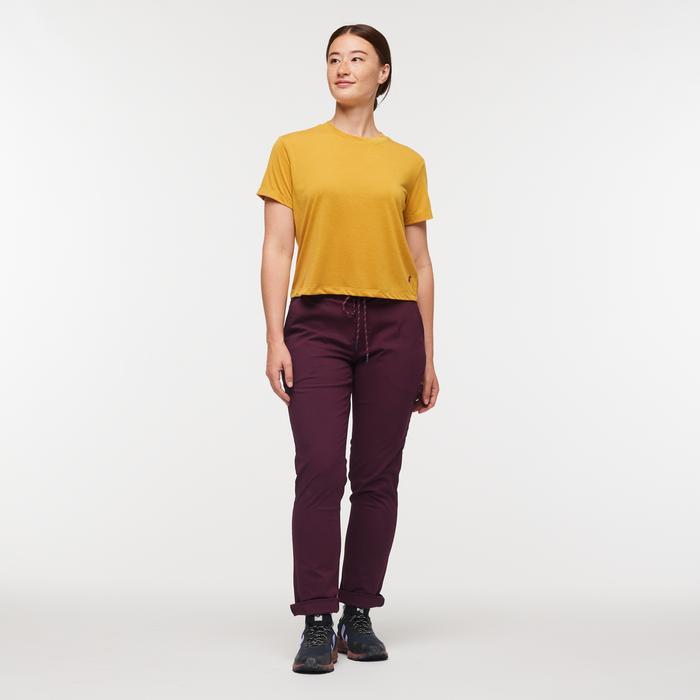 Paseo Travel Crop T-Shirt - Women's Product Image