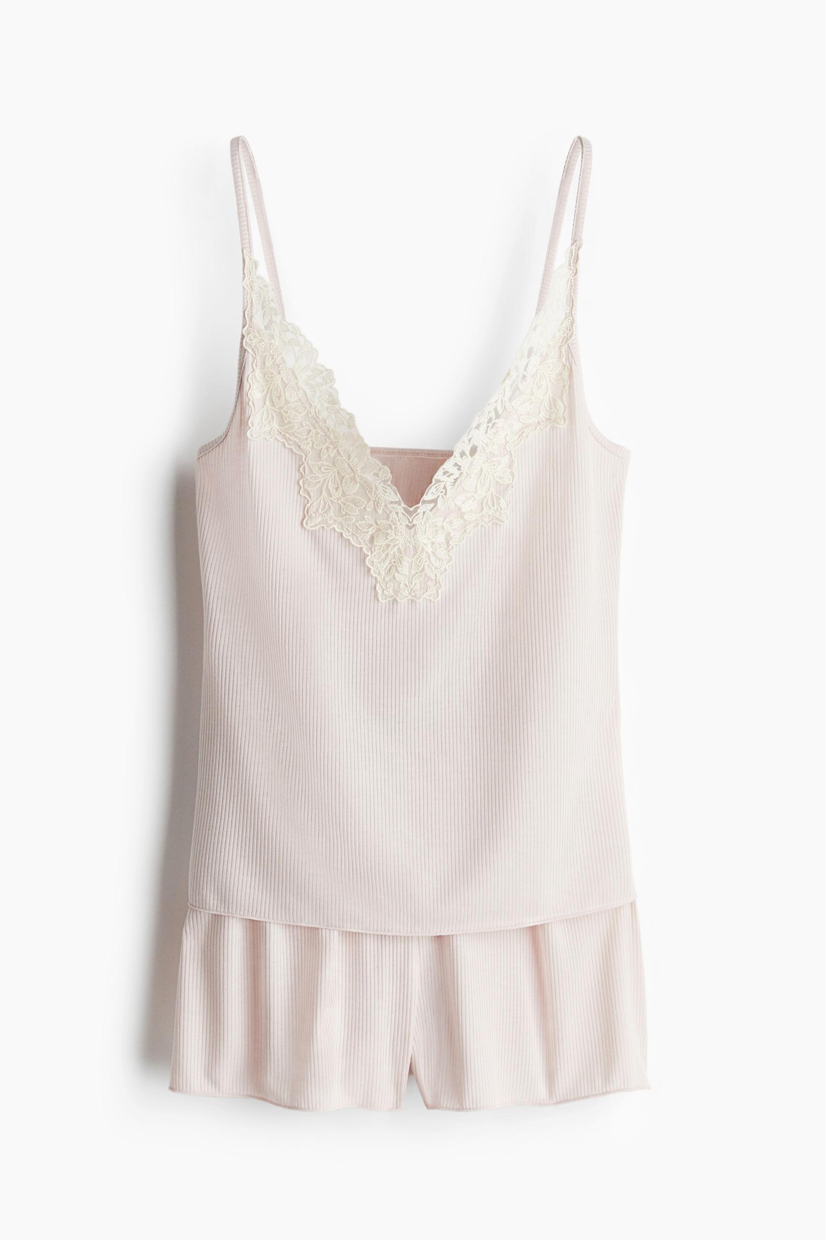 Lace-trimmed ribbed pyjamas Product Image