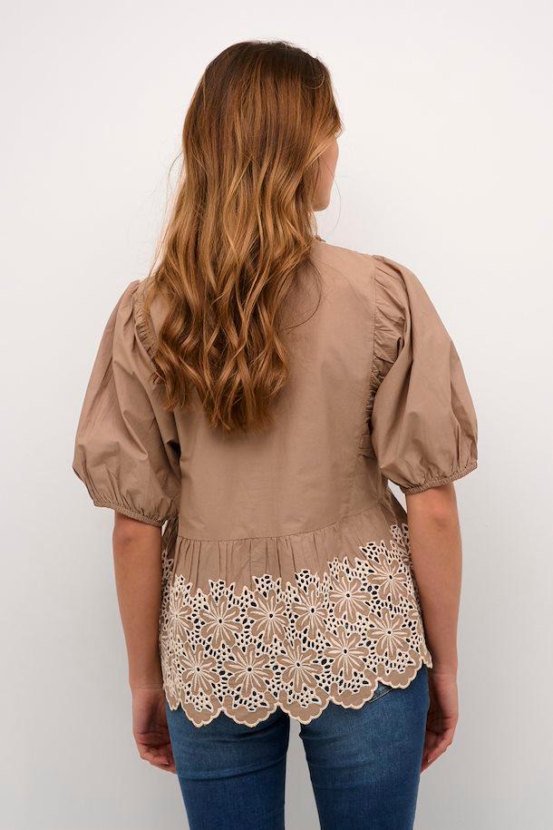 CUvalda Blouse with embroidery Product Image