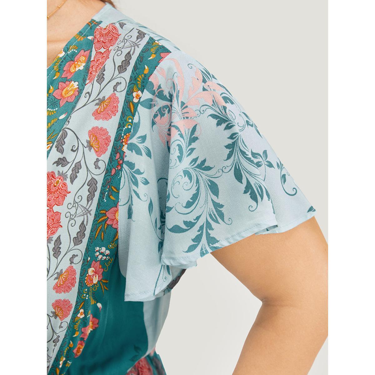 Plus Size Bandana Print Ruffle Sleeve Pocket Tie Neck Tassels Dress Emerald Women Vacation Tassels Tie Neck Short sleeve Curvy Knee Dress BloomChic 18-20/2X Product Image
