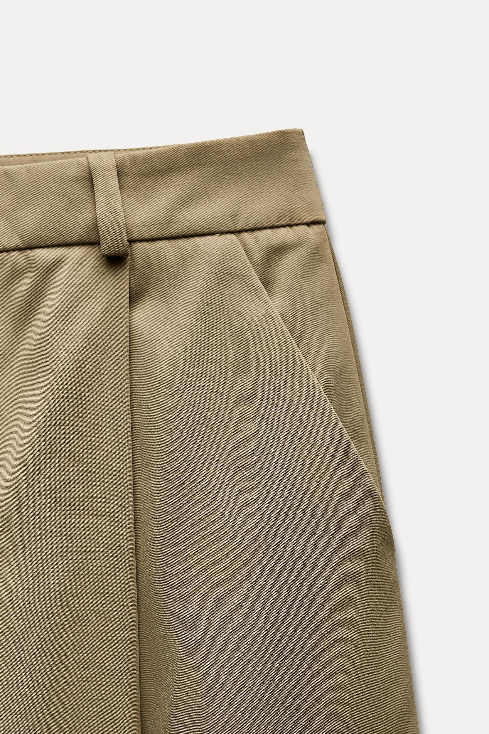 PLEATED PANTS Product Image