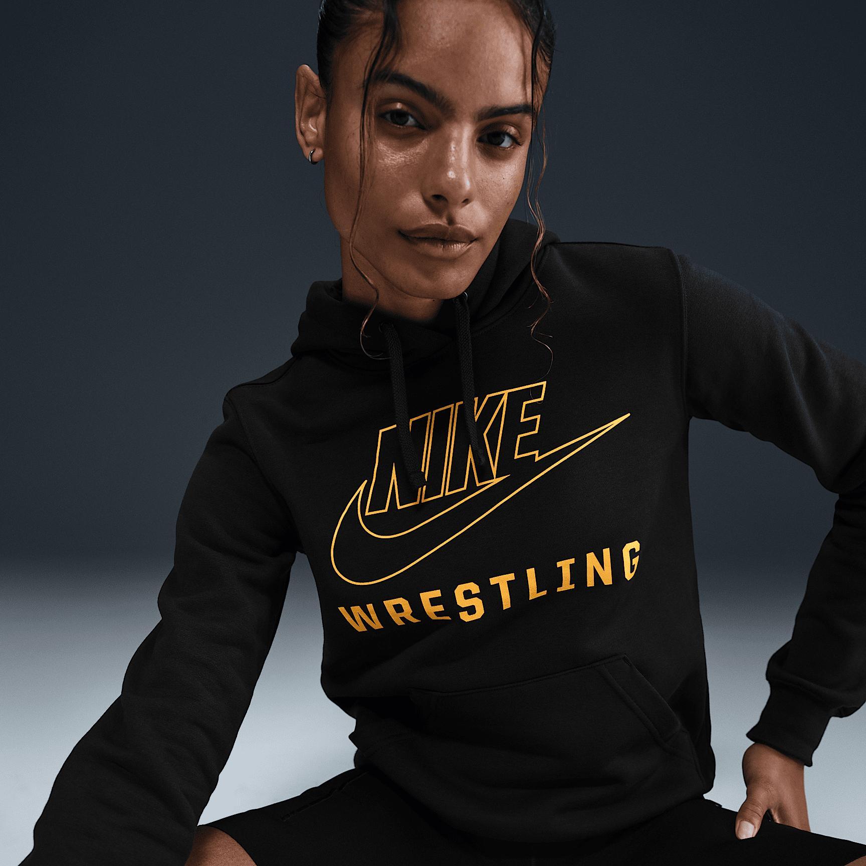 Nike Women's Wrestling Pullover Hoodie Product Image