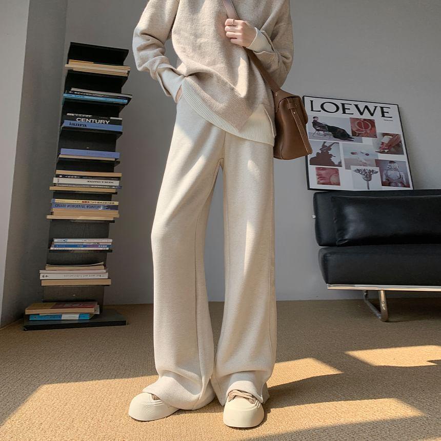 Mid Waist Plain Wide Leg Pants Product Image