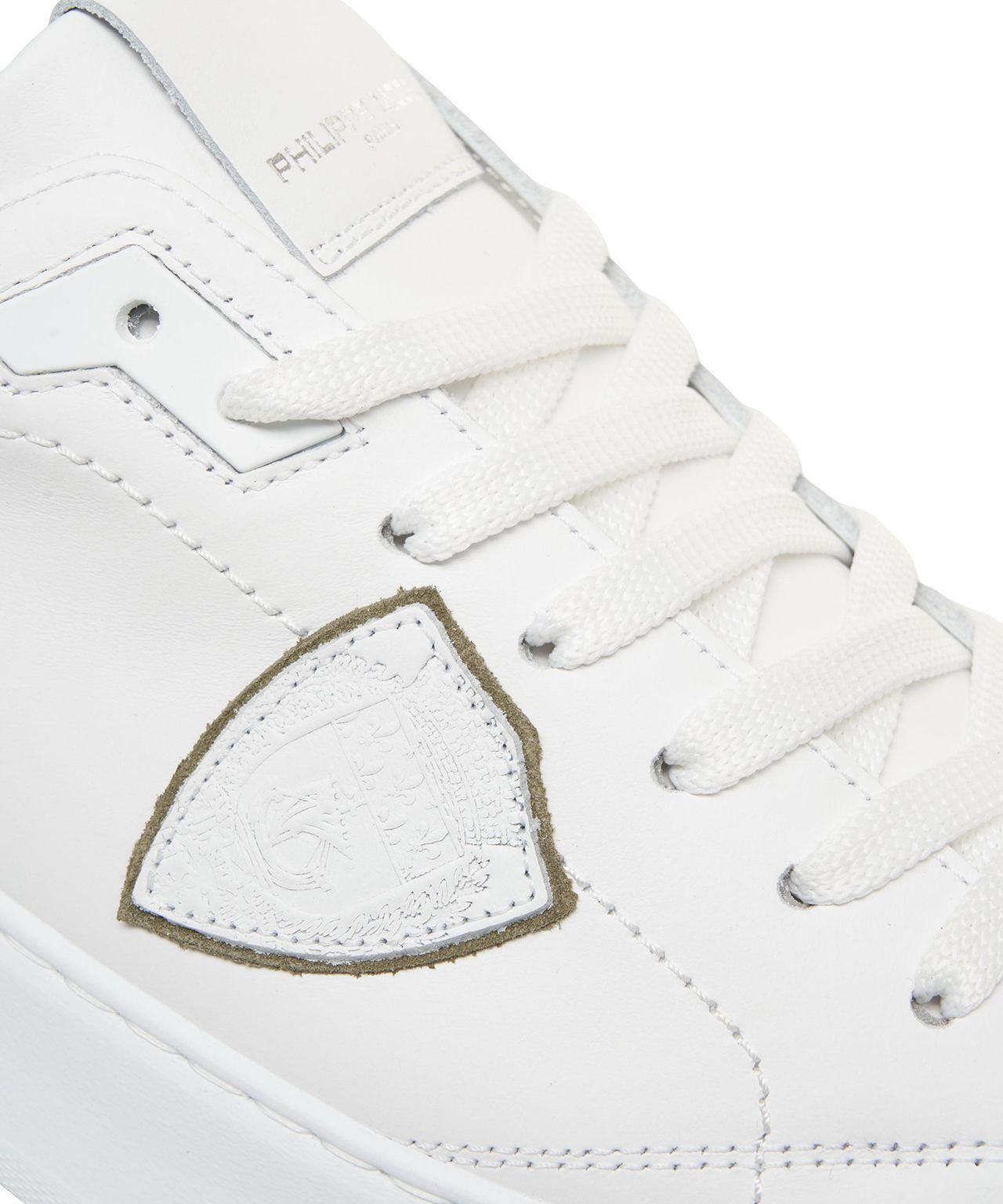 Sneakers 'Temple Low' Product Image