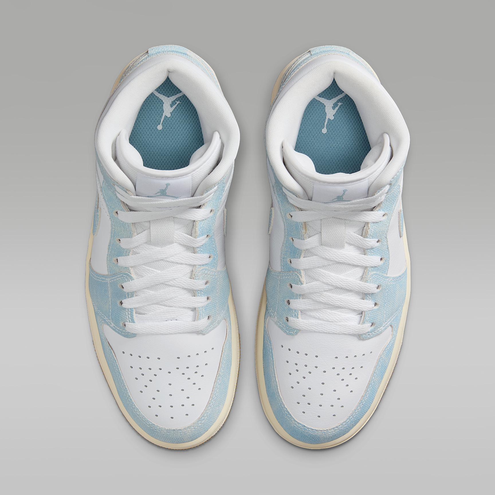 Air Jordan 1 Mid SE Women's Shoes Product Image