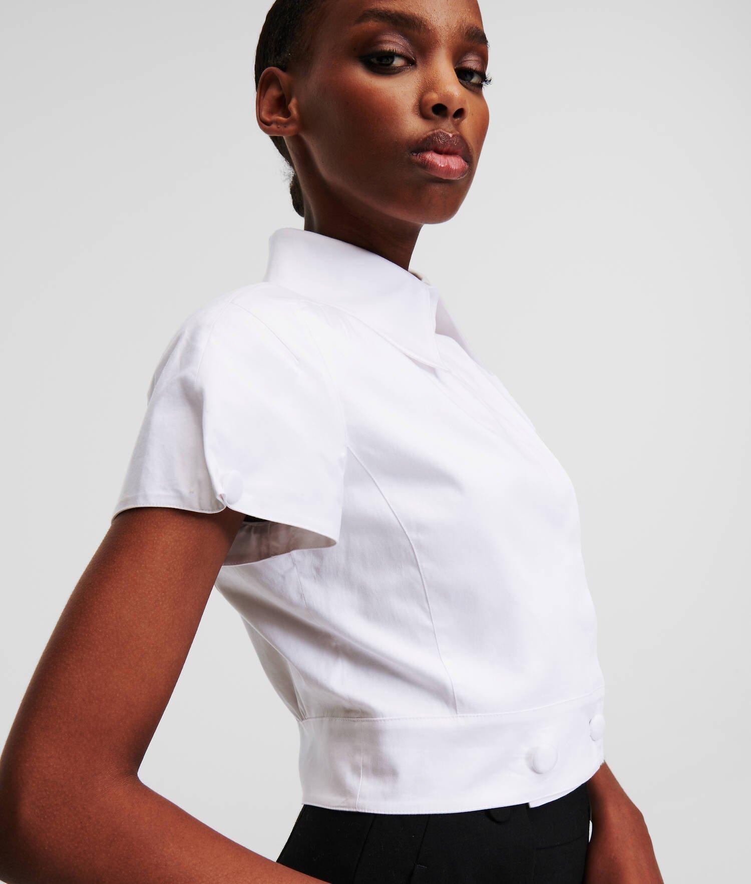 SHORT-SLEEVED CROPPED SHIRT Product Image