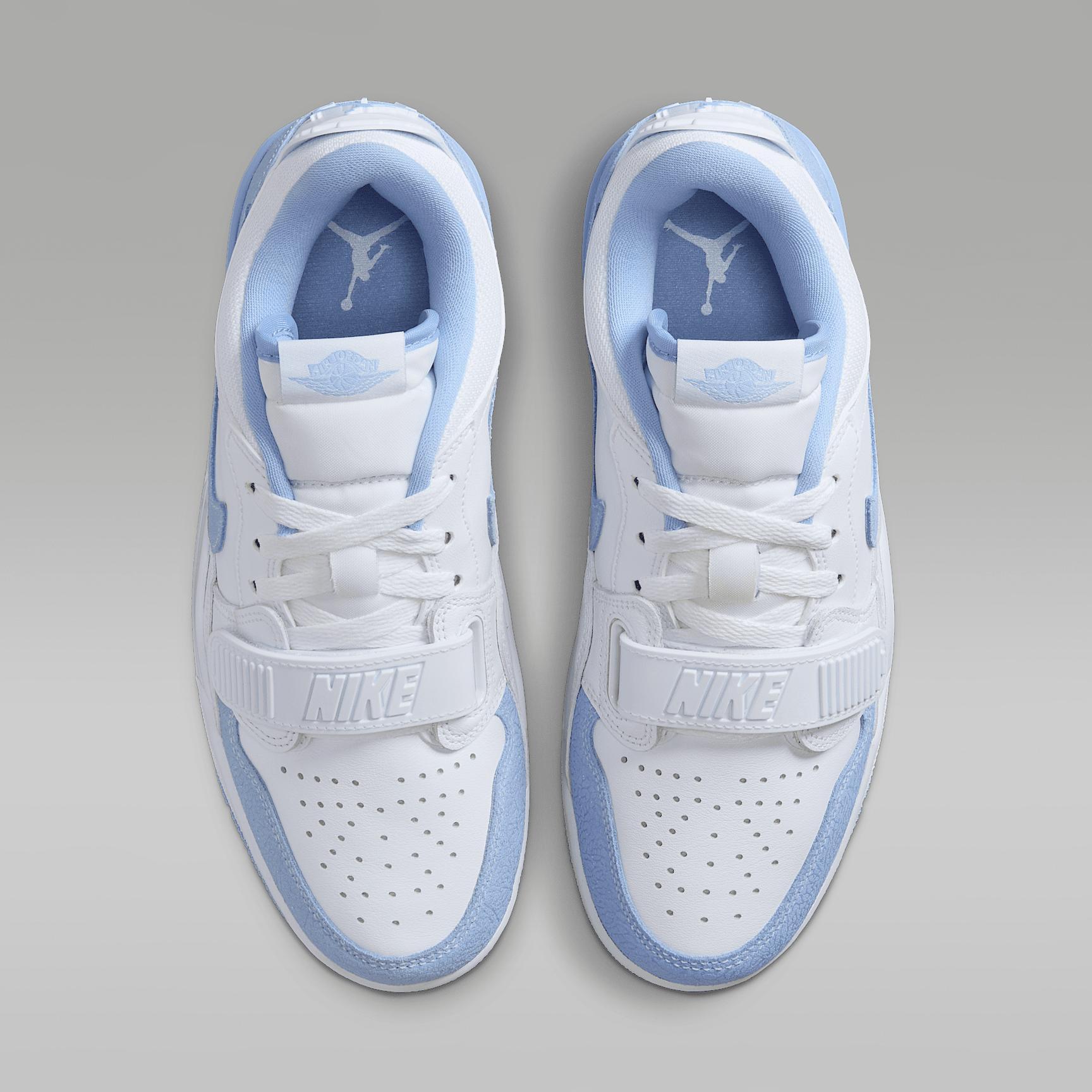 Air Jordan Legacy 312 Low Women's Shoes Product Image