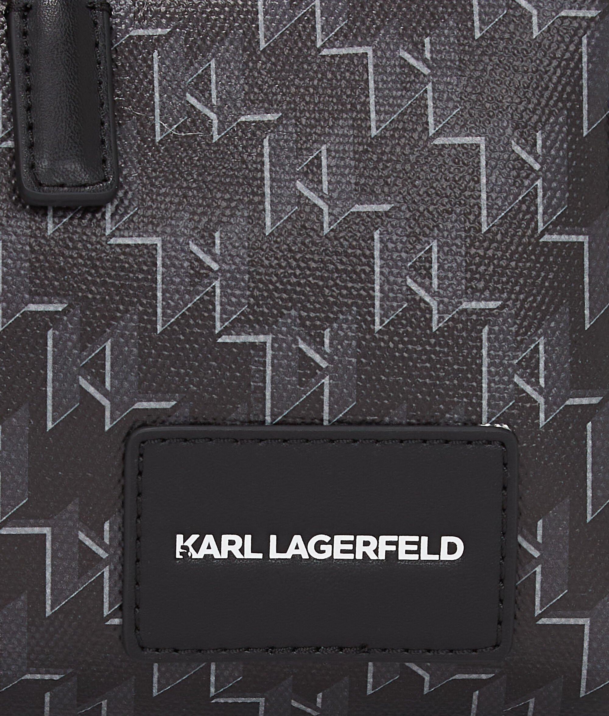 K/VOYAGE WASH BAG Product Image