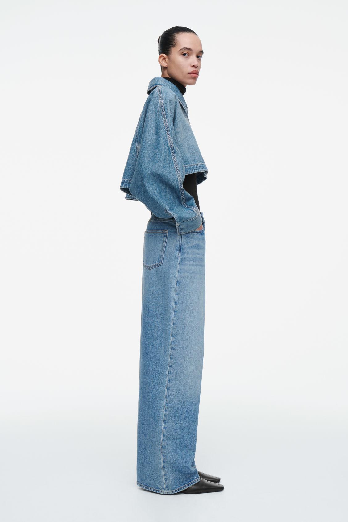 CROPPED DENIM JACKET Product Image