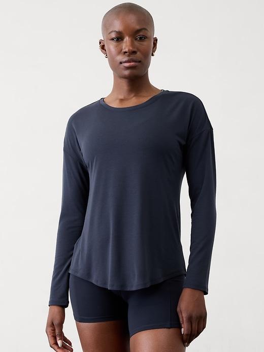 With Ease 2.0 Top Product Image