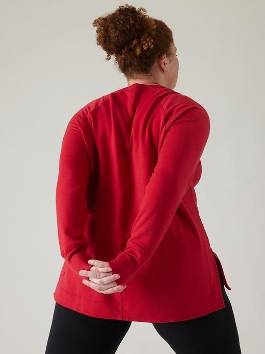 Coaster Luxe Recover Sweatshirt Product Image