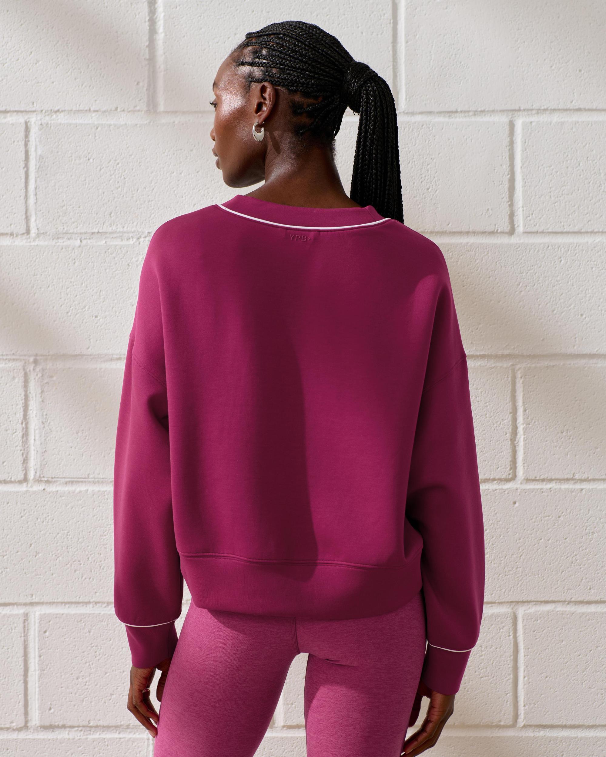 YPB neoKNIT V-Neck Product Image