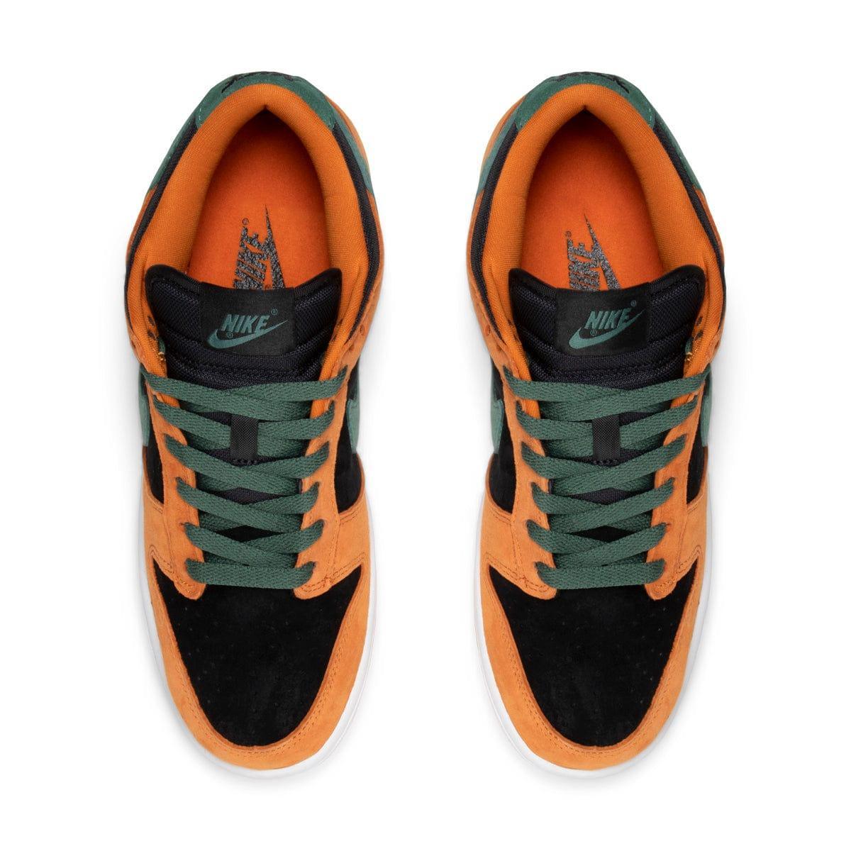 DUNK LOW SP Male Product Image