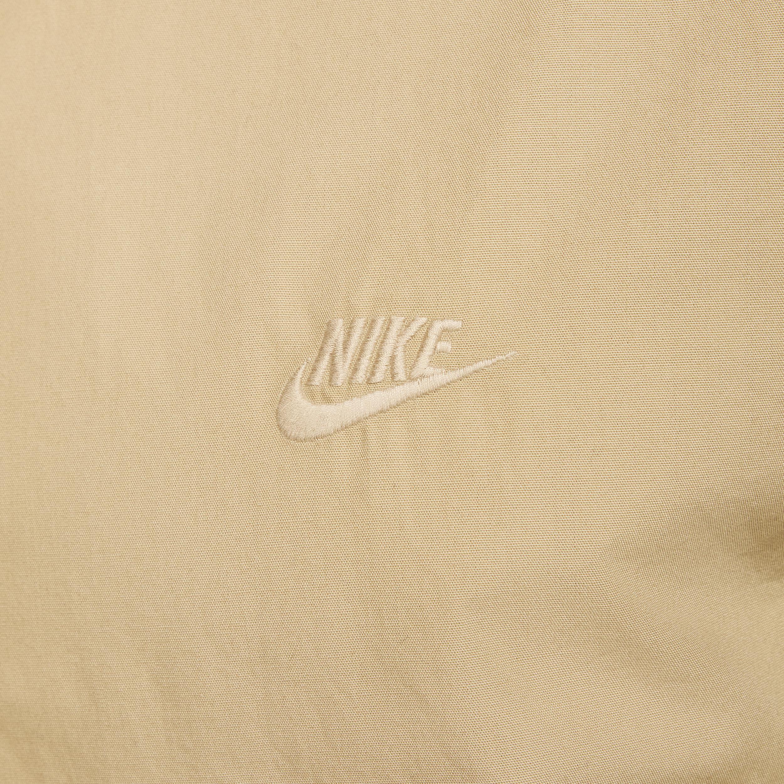 Nike Men's Club Short-Sleeve Button-Down Shirt Product Image