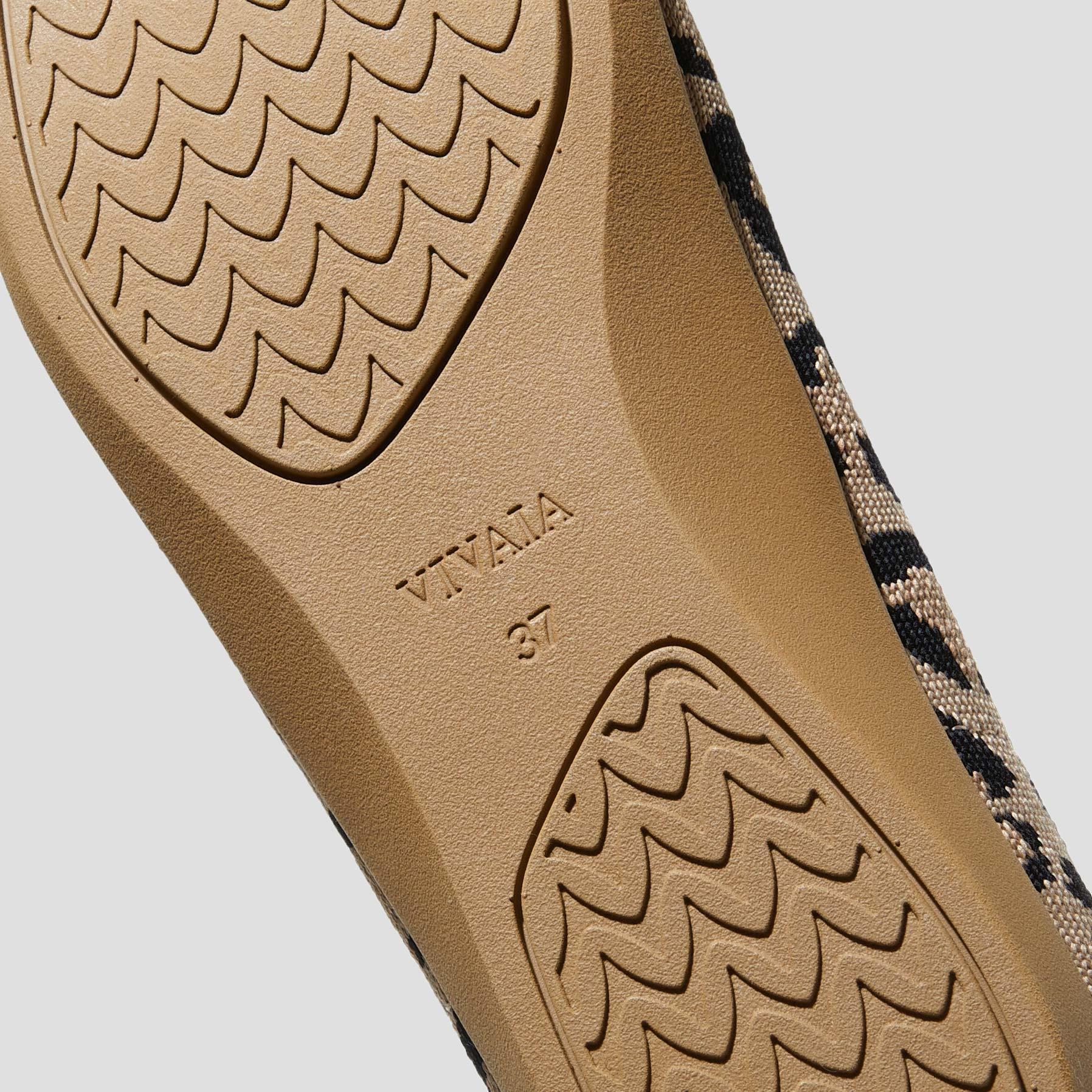 Lightweight Square-Toe V-Cut Flats (Margot Walker) Product Image