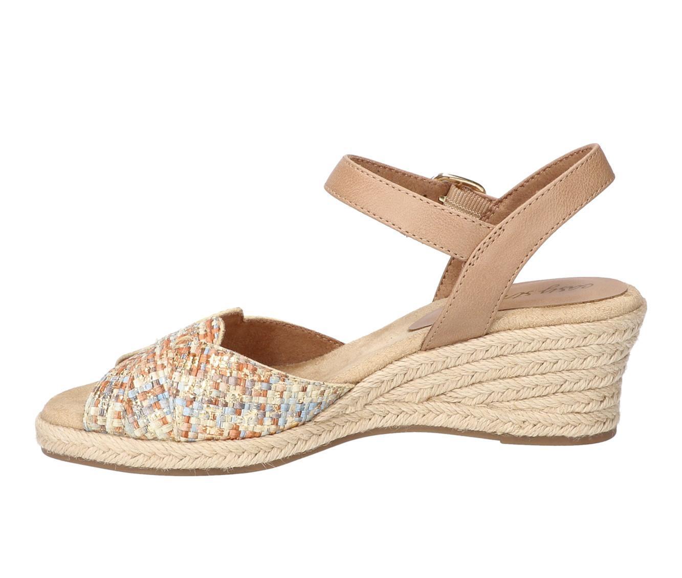 Women's Easy Street Miramar Wedges Product Image