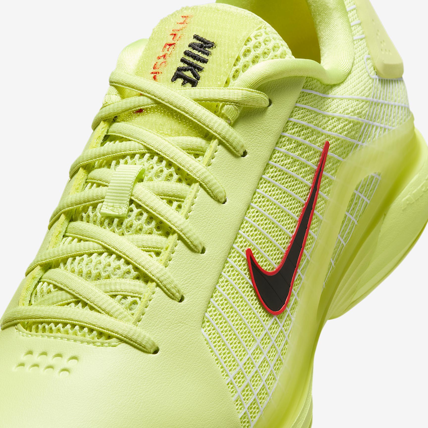 Nike Men's Vapor 12 Hypersmash Hard Court Tennis Shoes Product Image