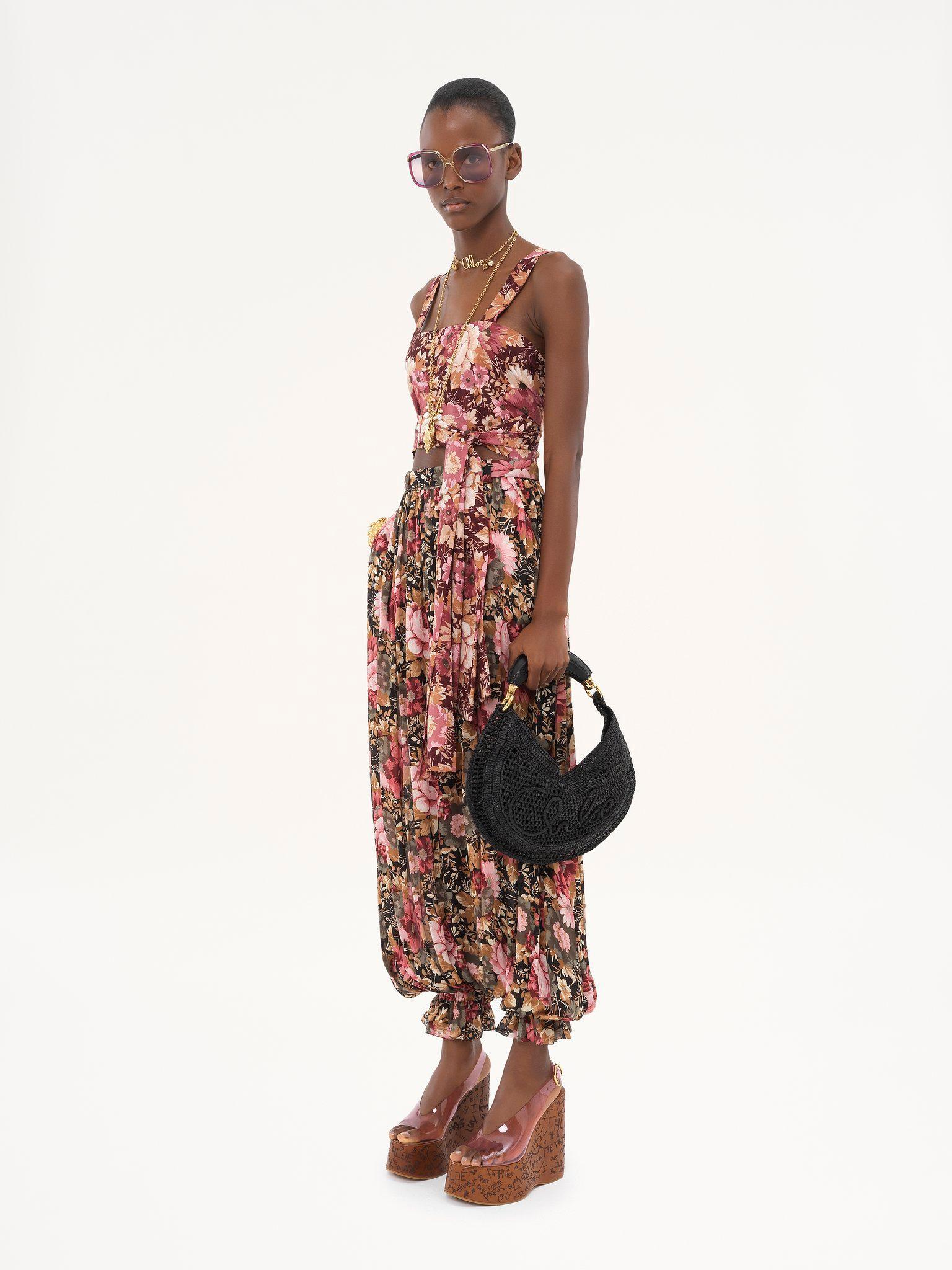 Summer Banana hobo bag in raffia Product Image