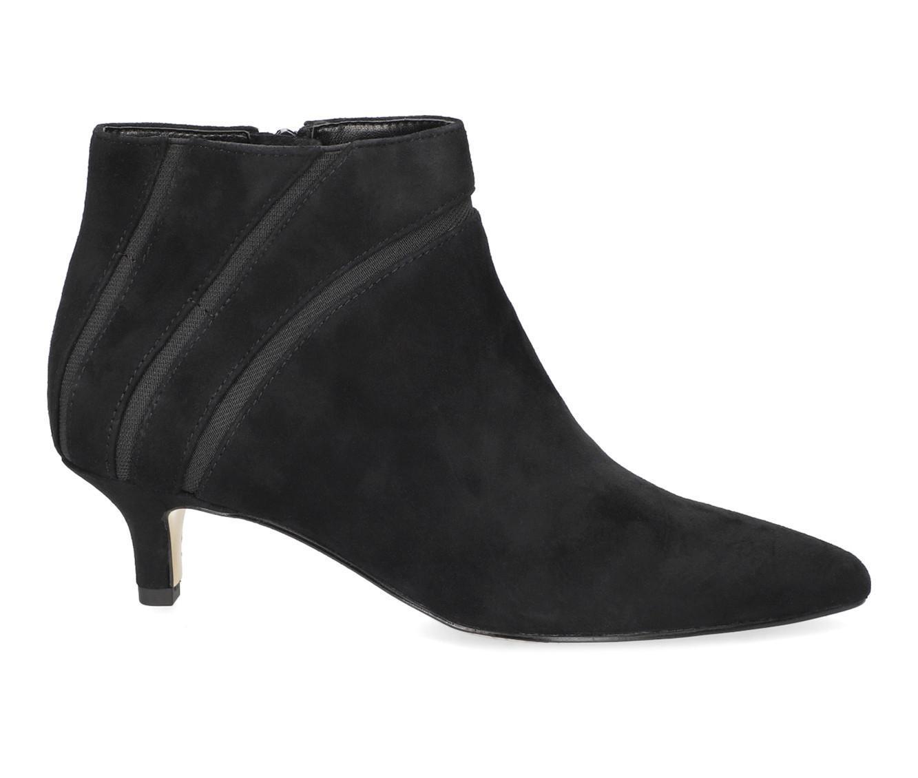 Women's Bella Vita Faraday Booties Product Image