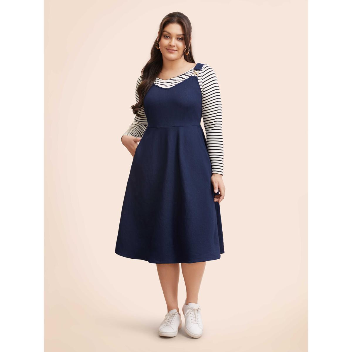 Plus Size Denim Elastic Waist Overall Dress Indigo Women Casual Non V-neck Sleeveless Curvy BloomChic 18-20/2X Product Image