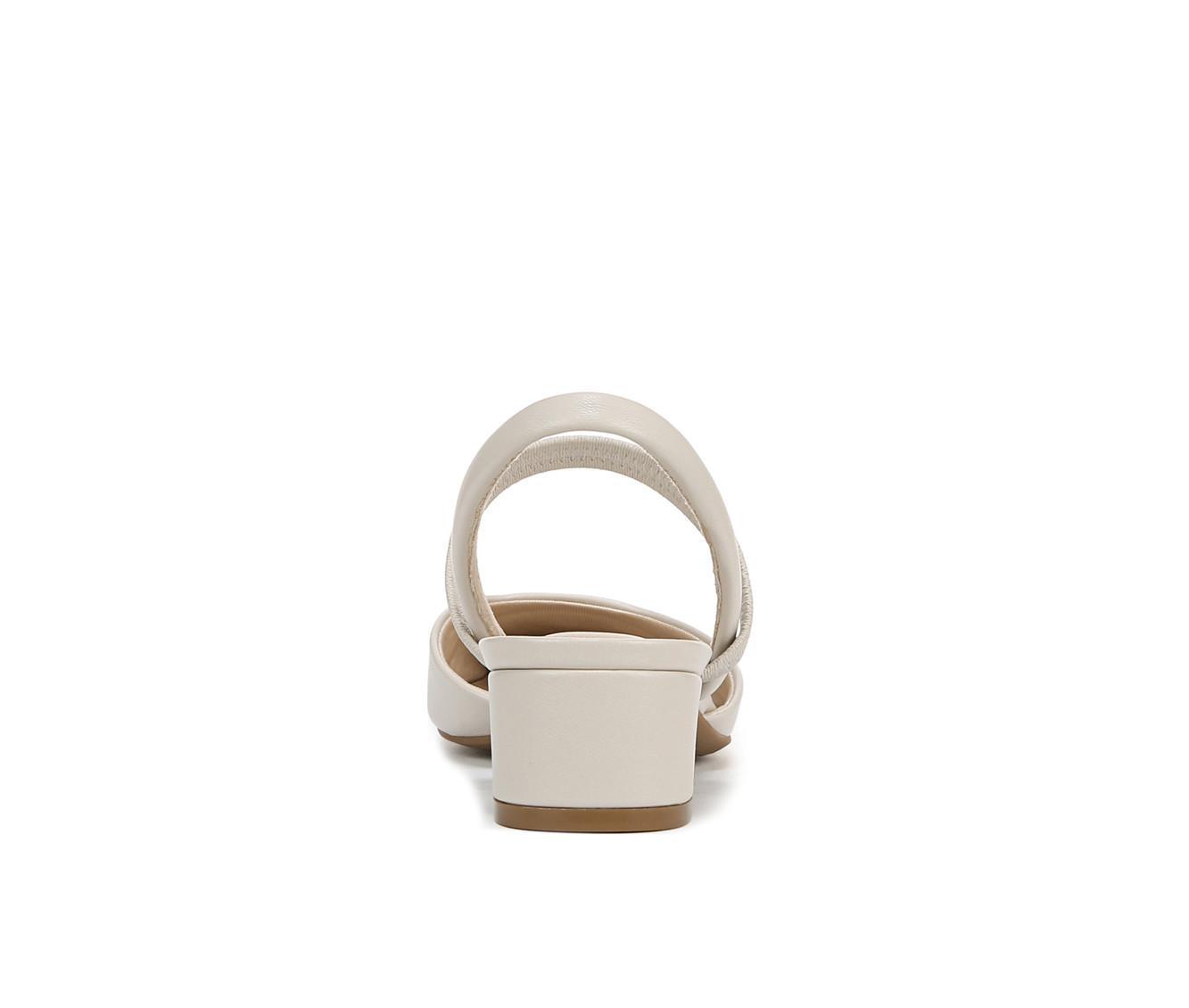 Women's LifeStride Lainey Pumps Product Image