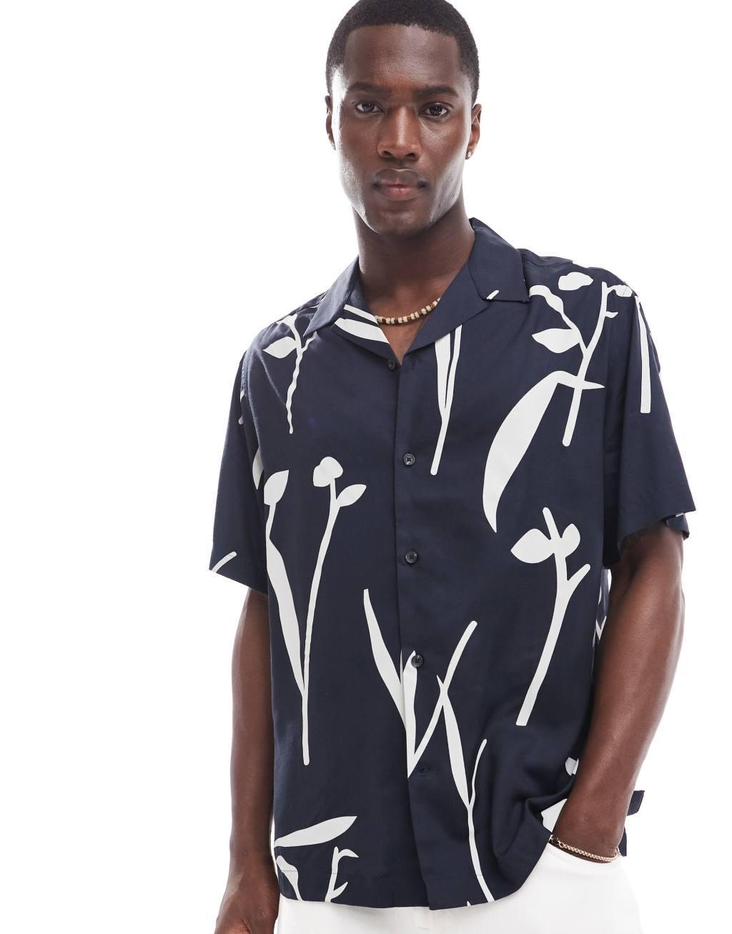 Selected Homme oversized camp collar shirt with leaf print in navy Product Image