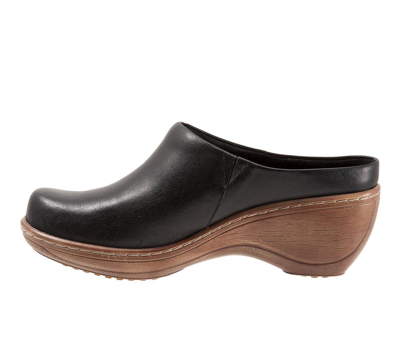 Women's Softwalk Madison Clogs Product Image