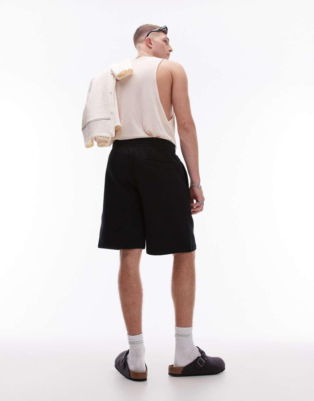 Topman premium heavyweight oversized jersey shorts in black Product Image