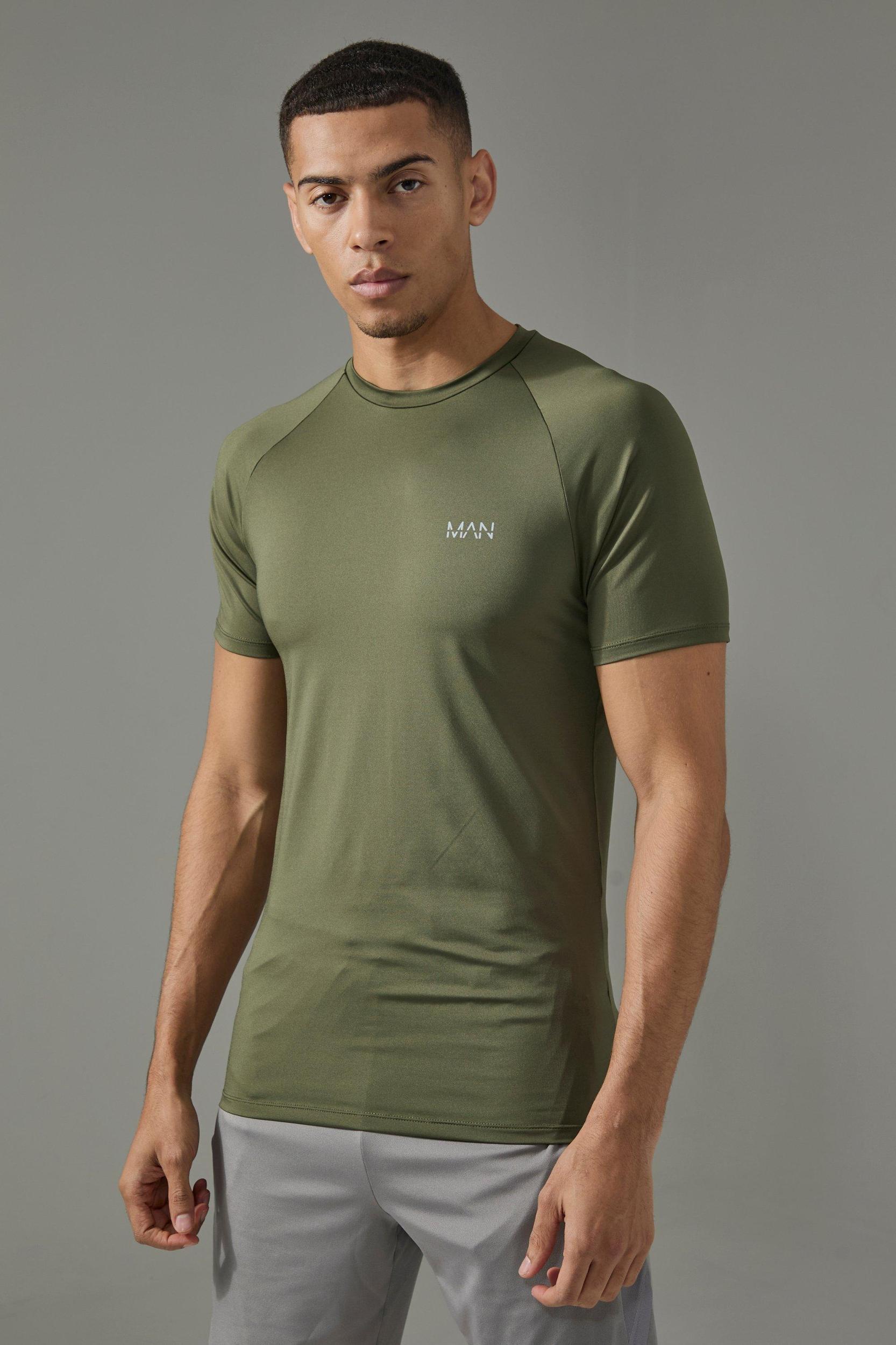 Mens Man Active Muscle Fit T-shirt - Black Product Image