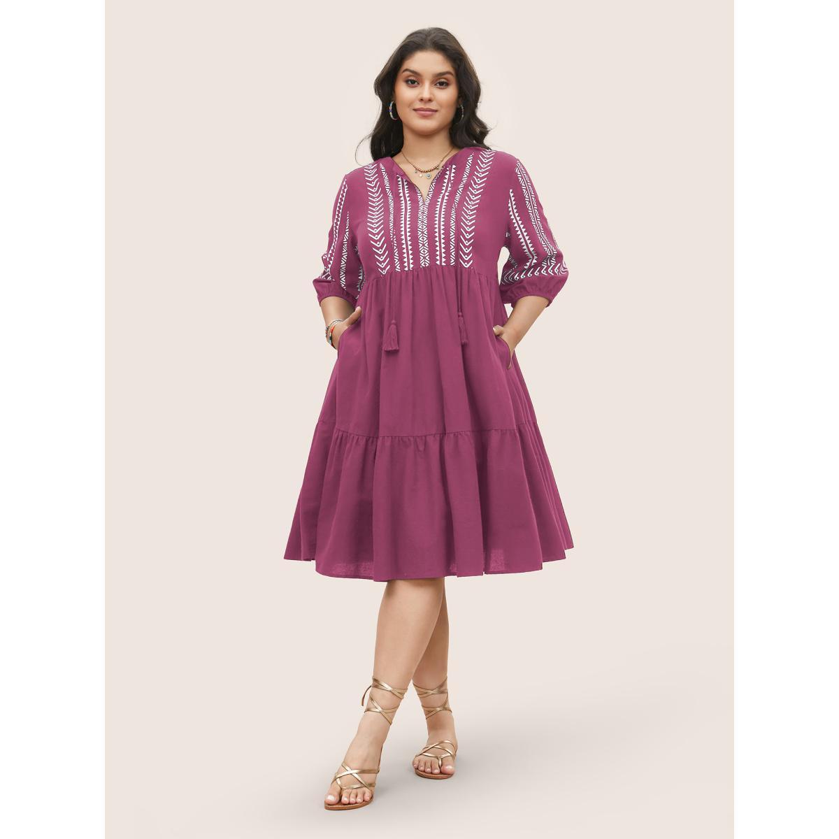 Plus Size Cotton Geometric Bandana Print Tassel Trim Dress Russet Women Resort Non V-neck Short sleeve Curvy Knee Dress BloomChic 26/4X Product Image