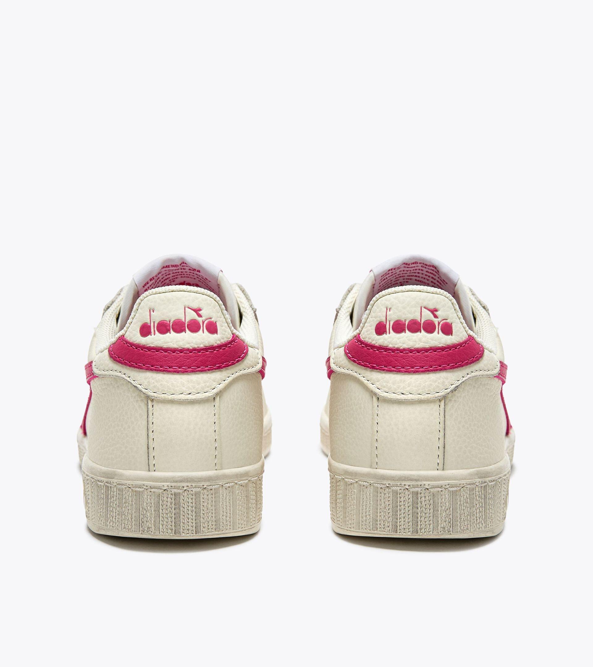 GAME L LOW WAXED Product Image