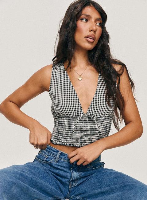 Mixing It Up Top Black / White Product Image