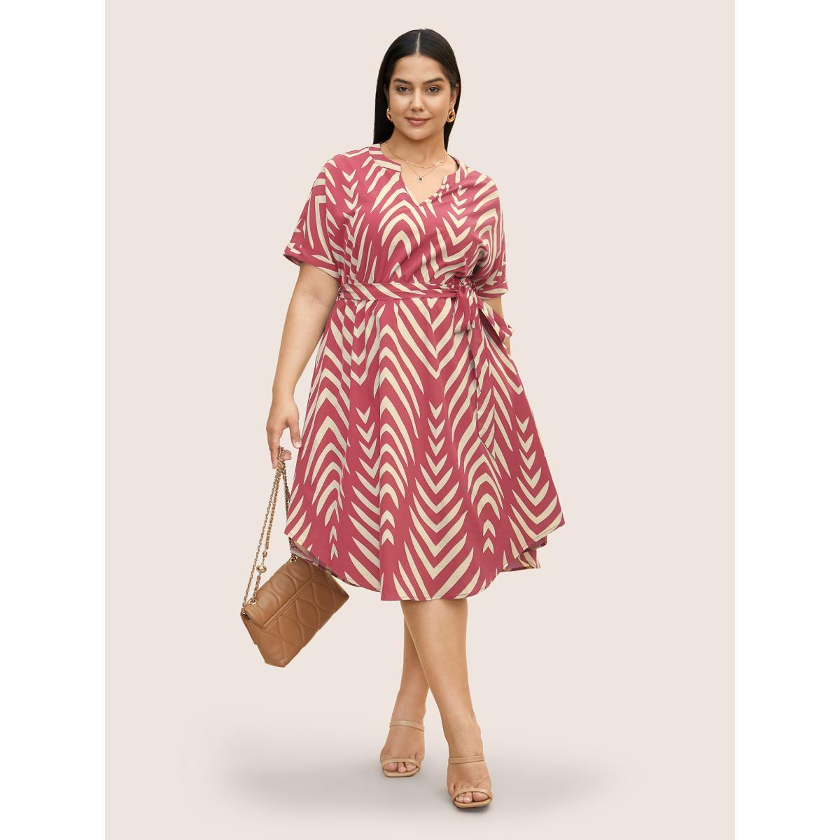 Plus Size Geometric Belted Dolman Sleeve Curved Hem Dress DustyPink Women At the Office Flat collar with V-notch Short sleeve Curvy BloomChic 10/M Product Image