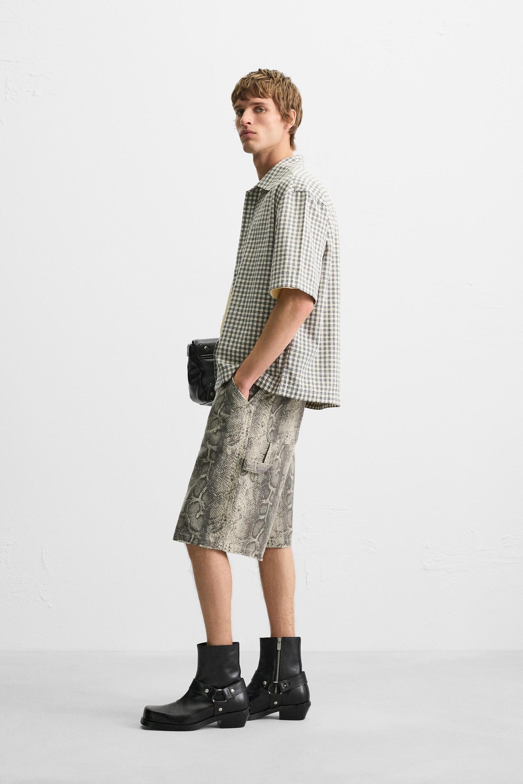 ANIMAL PRINT CARPENTER POCKET SHORTS Product Image