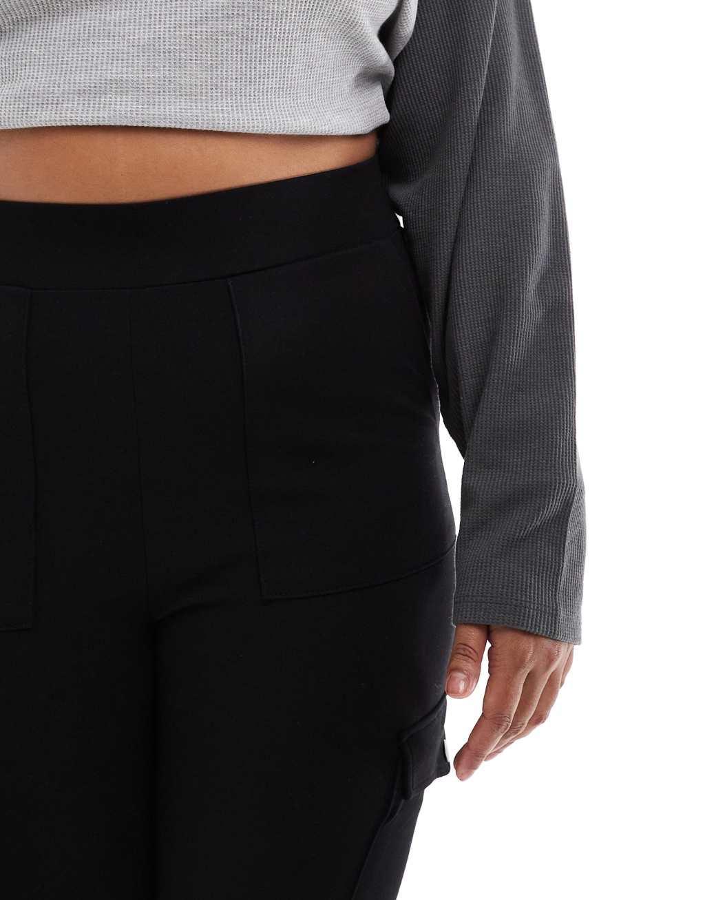 Yours cargo pocket ponte leggings in black Product Image