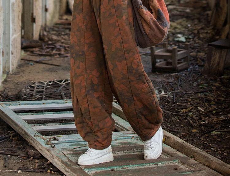 Elastic Waist Floral Print Baggy Pants Product Image