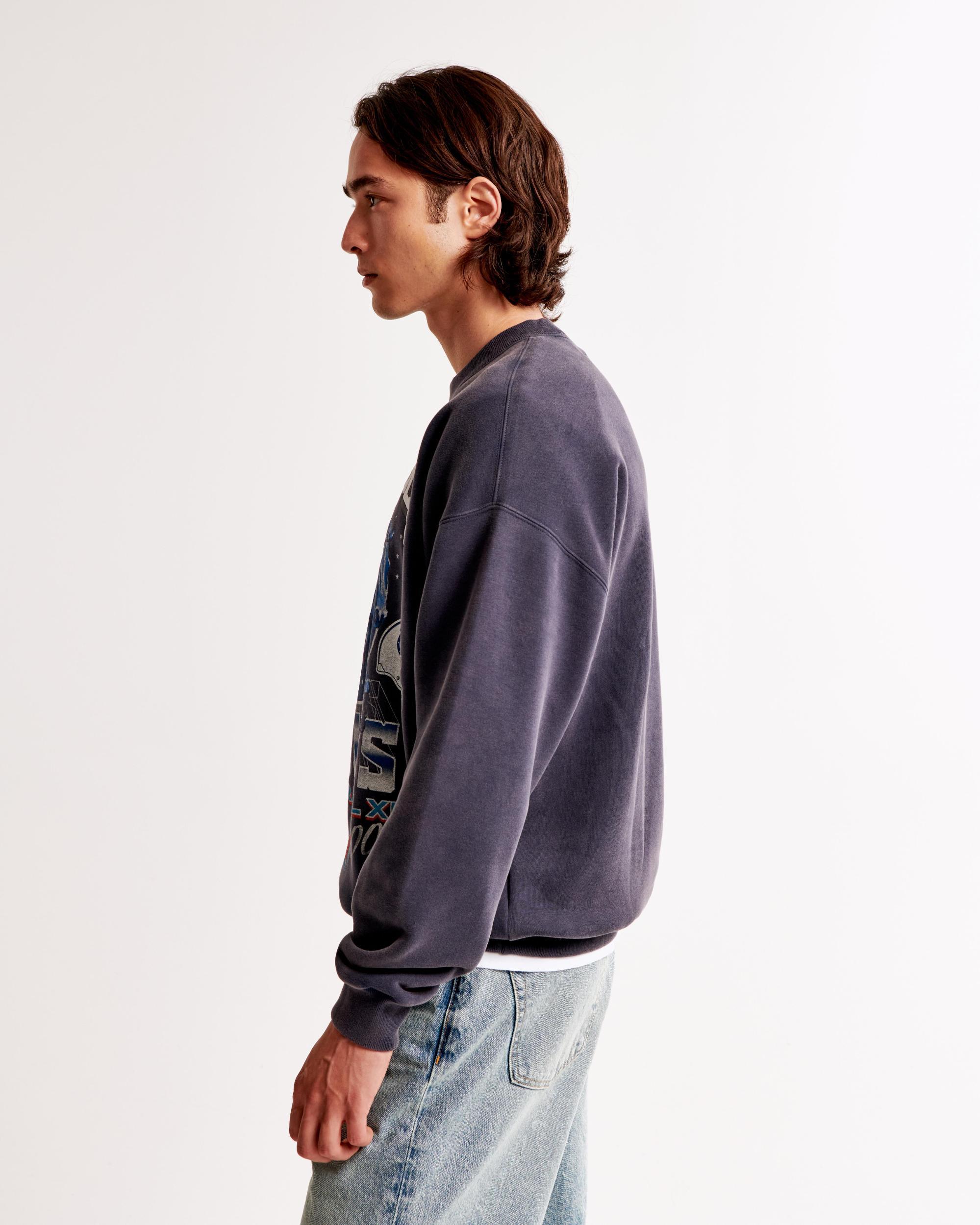 Minnesota Vikings Graphic Crew Sweatshirt Product Image