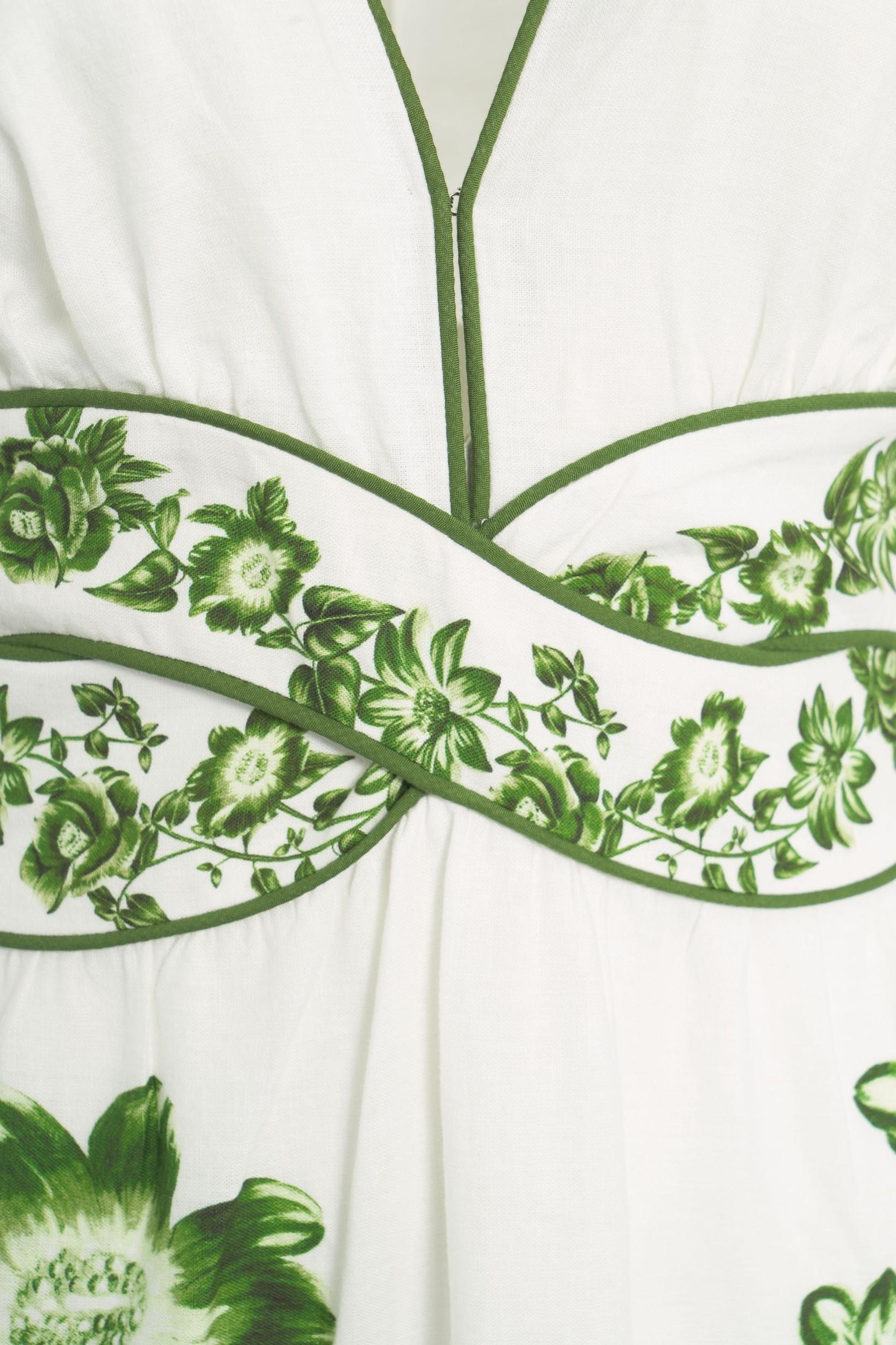 Midi dress with floral print Product Image