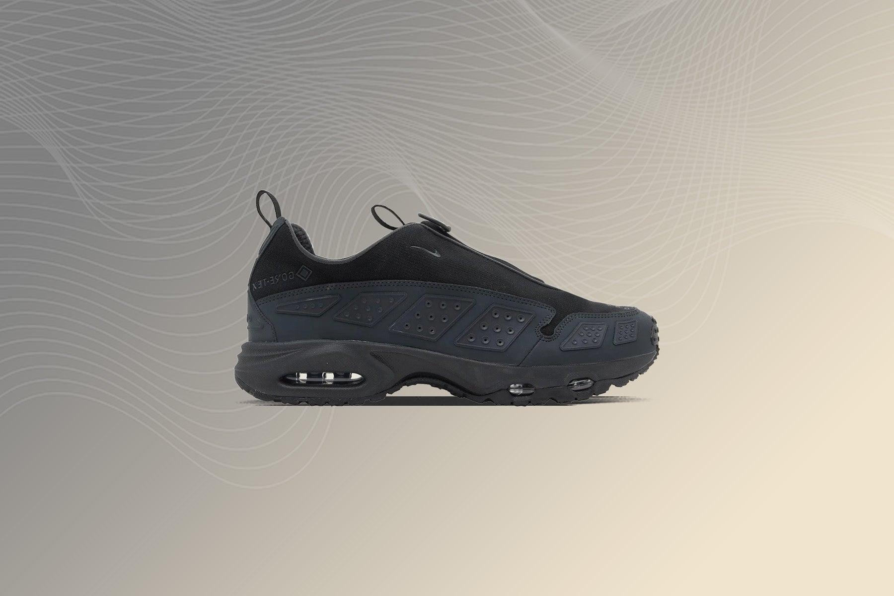 Women's Air Max SNDR Gore-Tex - Black/Dark Smoke Grey Female Product Image
