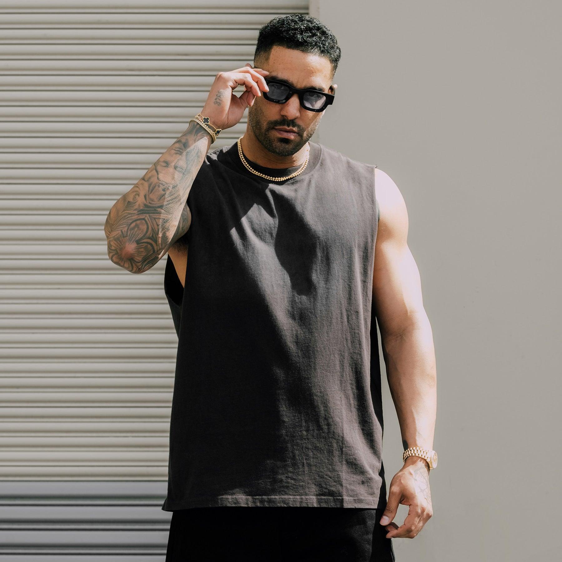 The Dean Sleeveless Tee - Pigment Black Male Product Image