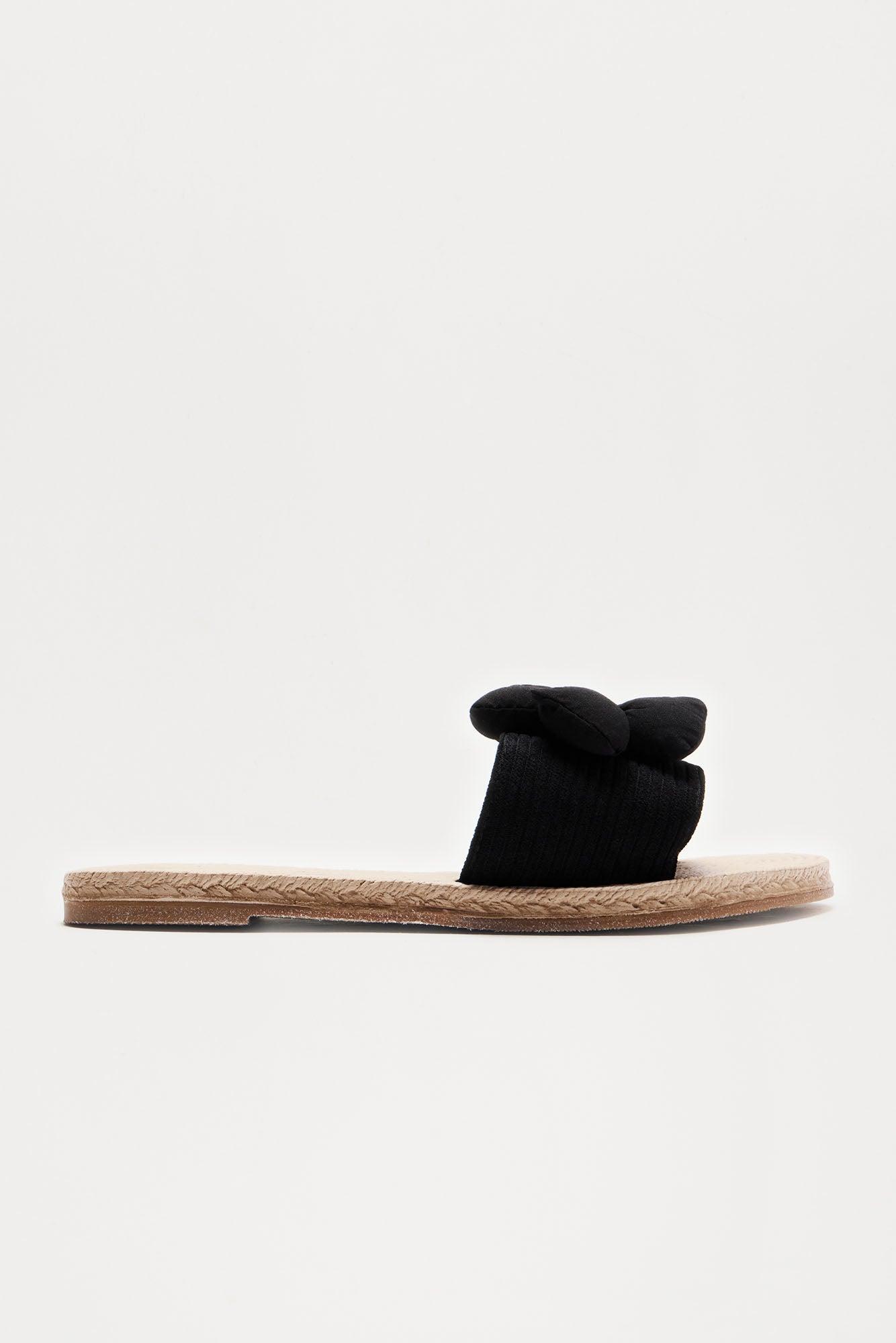 Liliette Flower Jute Sandals - Black Product Image