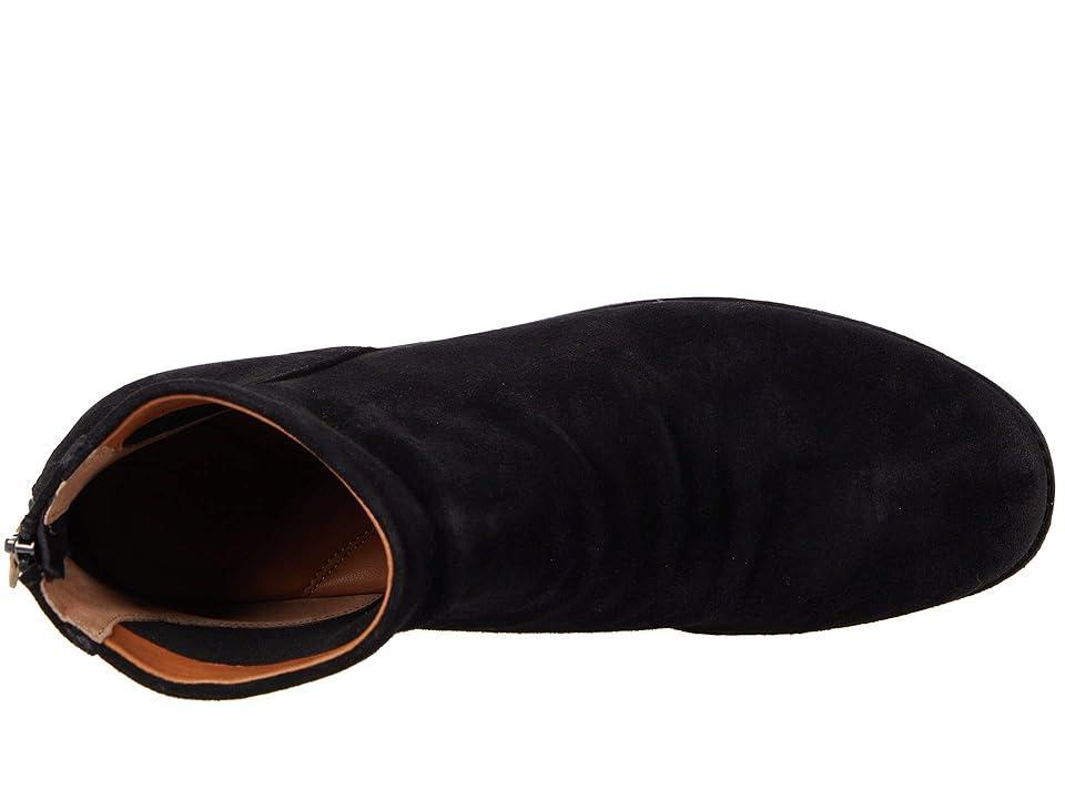 Gentle Souls by Kenneth Cole Emma Zip Bootie Women's Shoes Product Image
