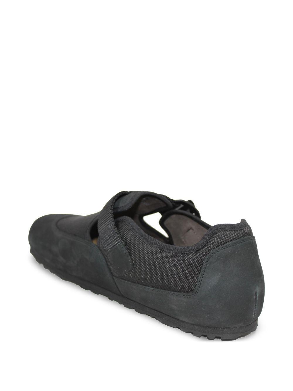 London slippers Product Image